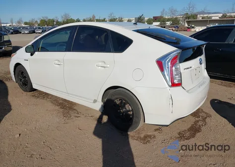 2013 Toyota Prius Two z USA, uszkodzony, nr VIN JTDKN3DU2D0339728